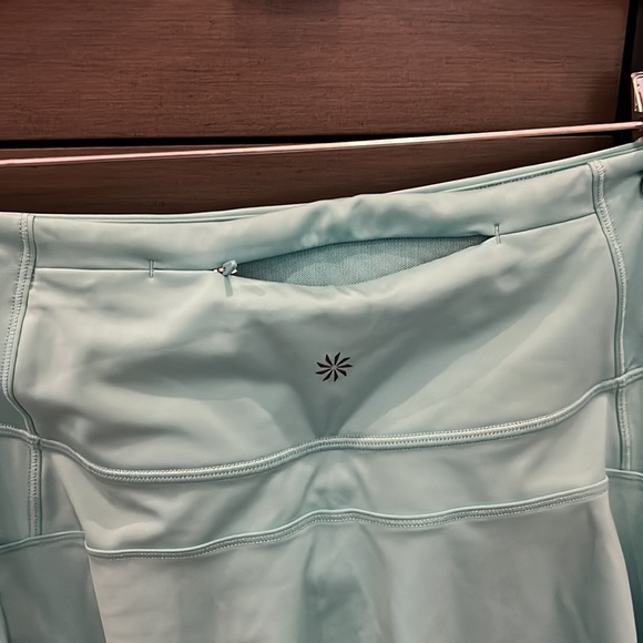 Athleta tennis/pickleball skort. Size L. - Picture 4 of 5